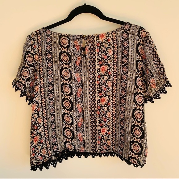 Forever 21 Boho Print Crop Top Sz L - Picture 6 of 7